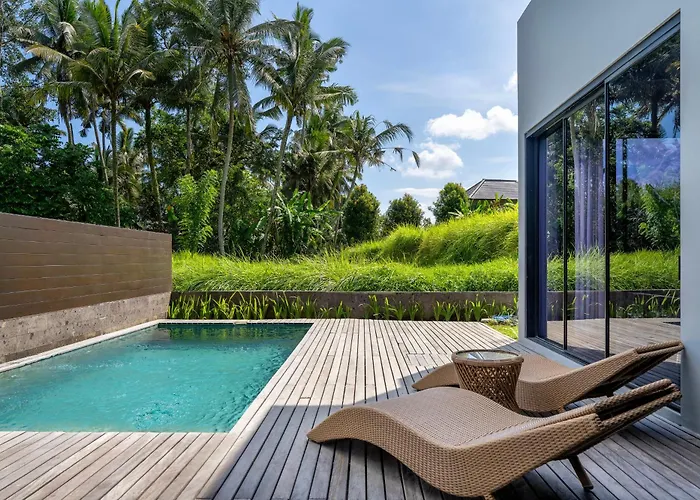 Glass House 2br In Rice Filed, ウブド
