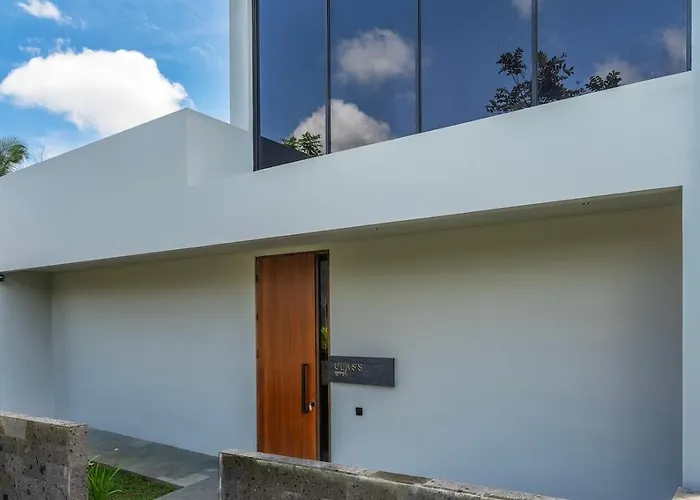 Glass House 2br In Rice Filed, *