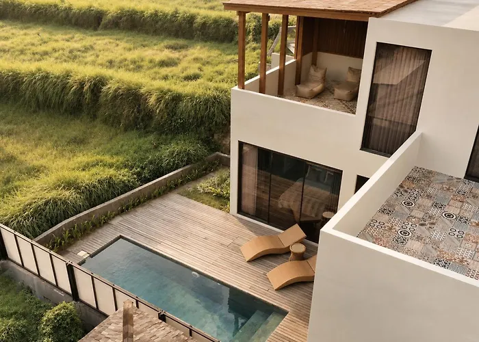 Glass House 2br In Rice Filed, * Ubud