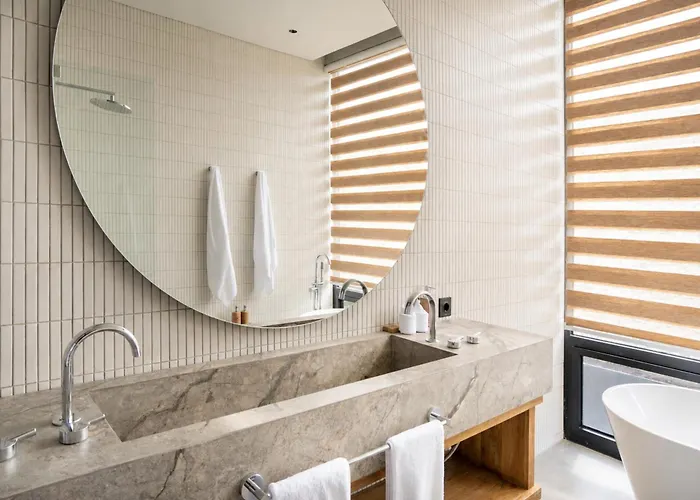 Glass House 2br In Rice Filed, * ウブド